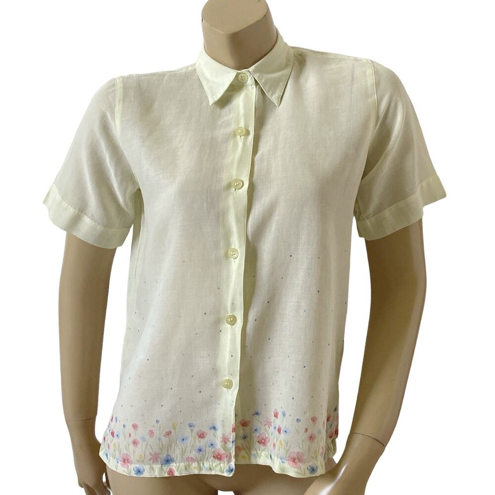 LIZ CLAIBORNE LizSport Womens Petite Size PS Sheer Yellow Button Up Collar Shirt